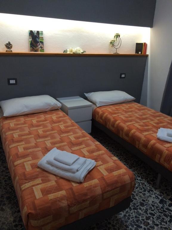 B&B Myosotis Pisa Zimmer foto